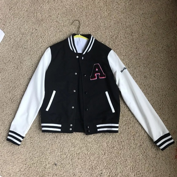 Forever 21 Jackets & Blazers - forever 21 fake letterman jacket